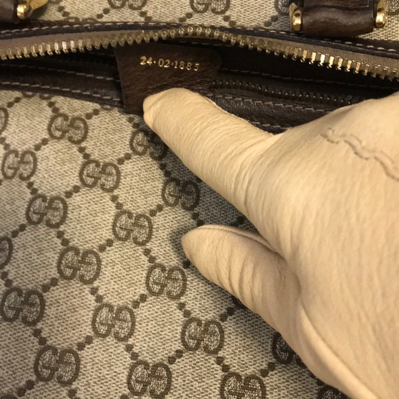 SOLD🎈4pcs Classic Vintage GG Gucci Set - Picture 6 of 8